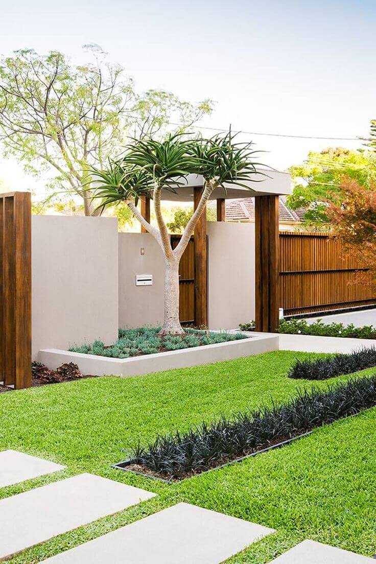 Check out this backyard landscaping idea and more great tips on @worthminer